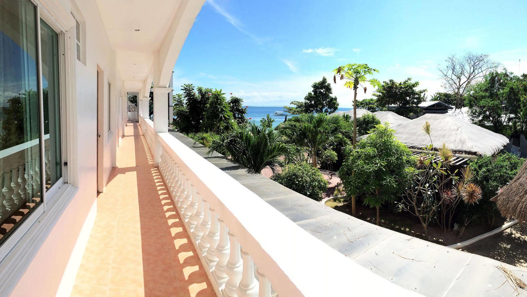 Blue Garden Resort Lapu-Lapu City Buitenkant foto