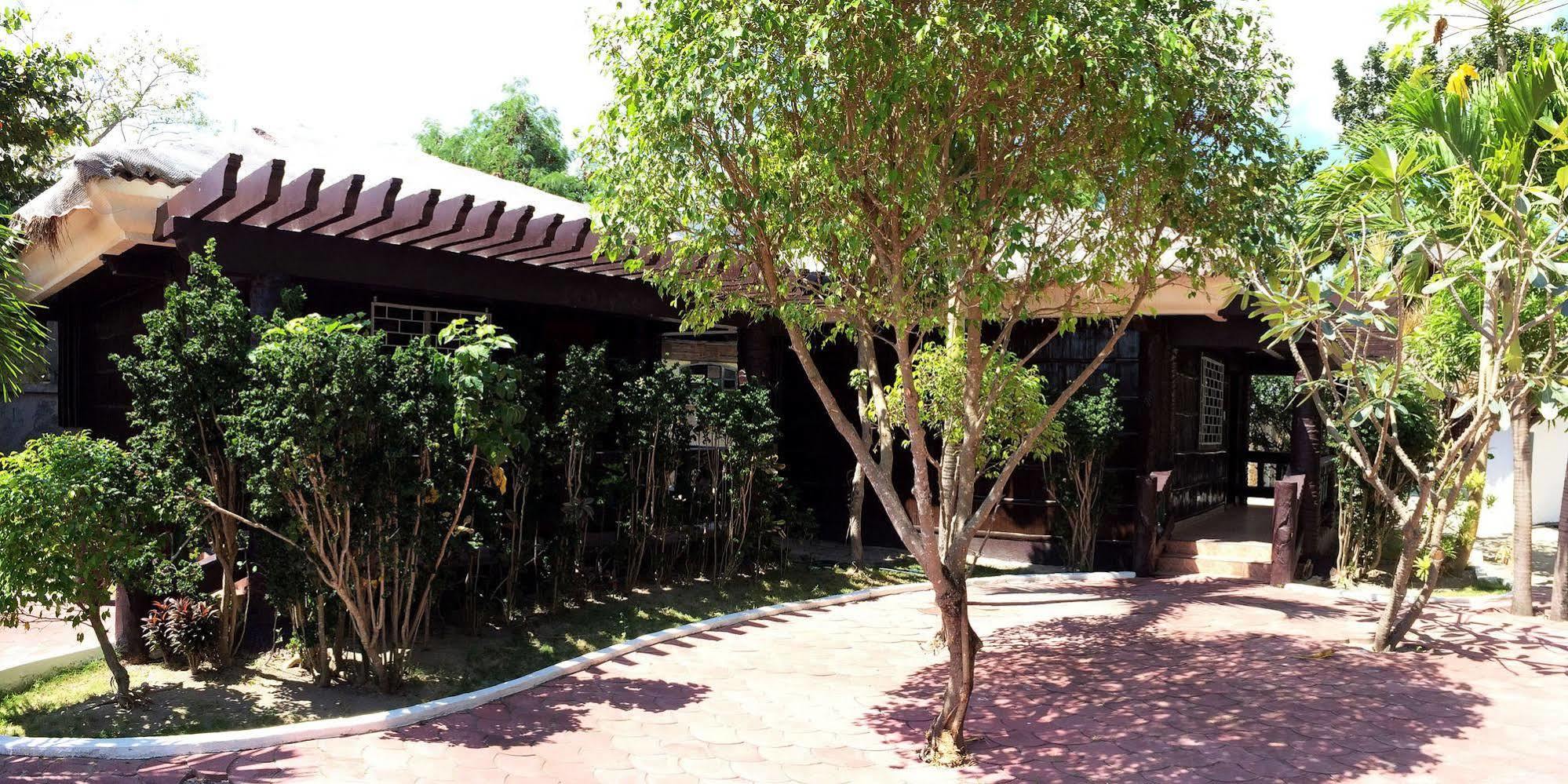 Blue Garden Resort Lapu-Lapu City Buitenkant foto