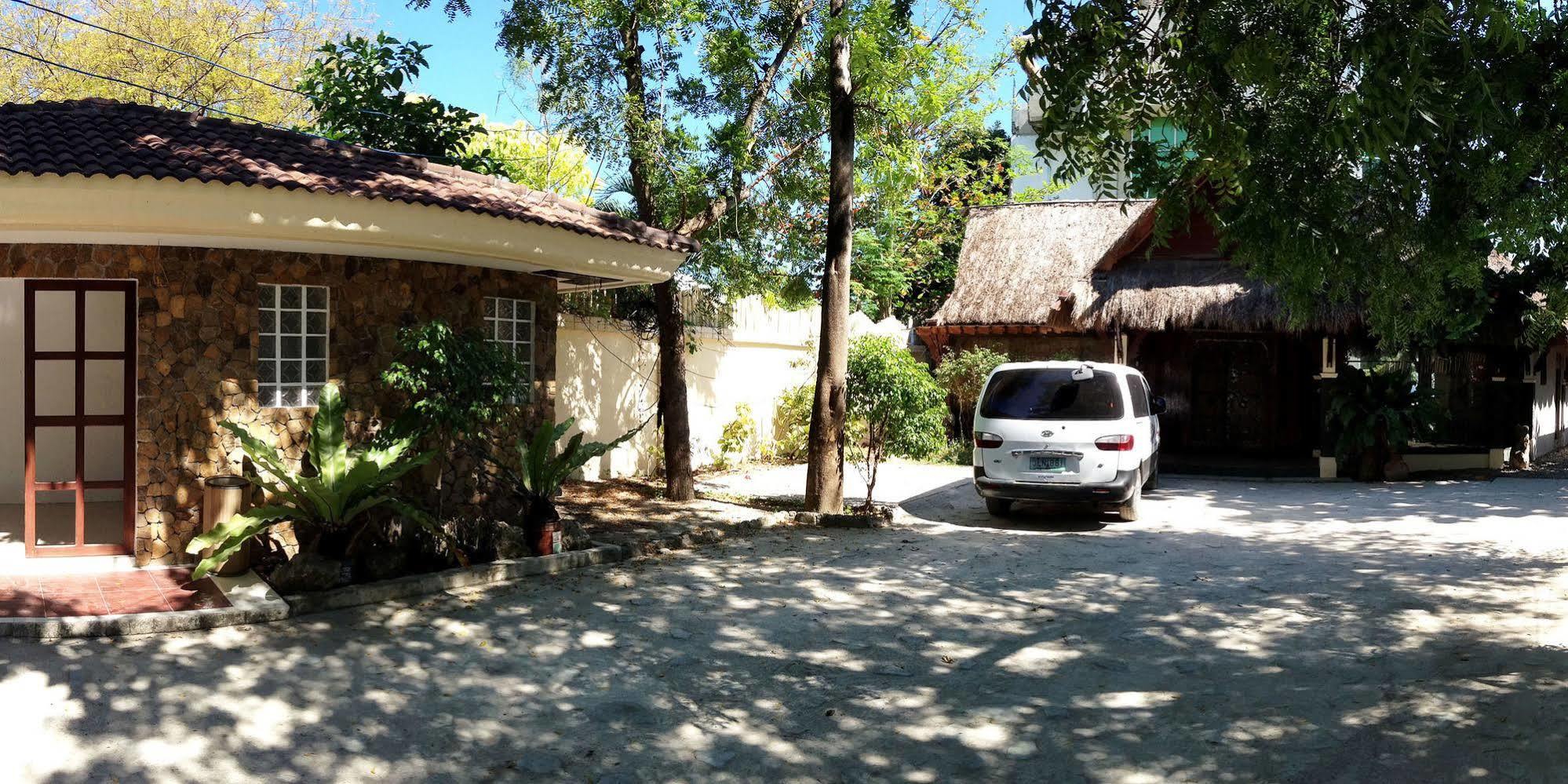 Blue Garden Resort Lapu-Lapu City Buitenkant foto